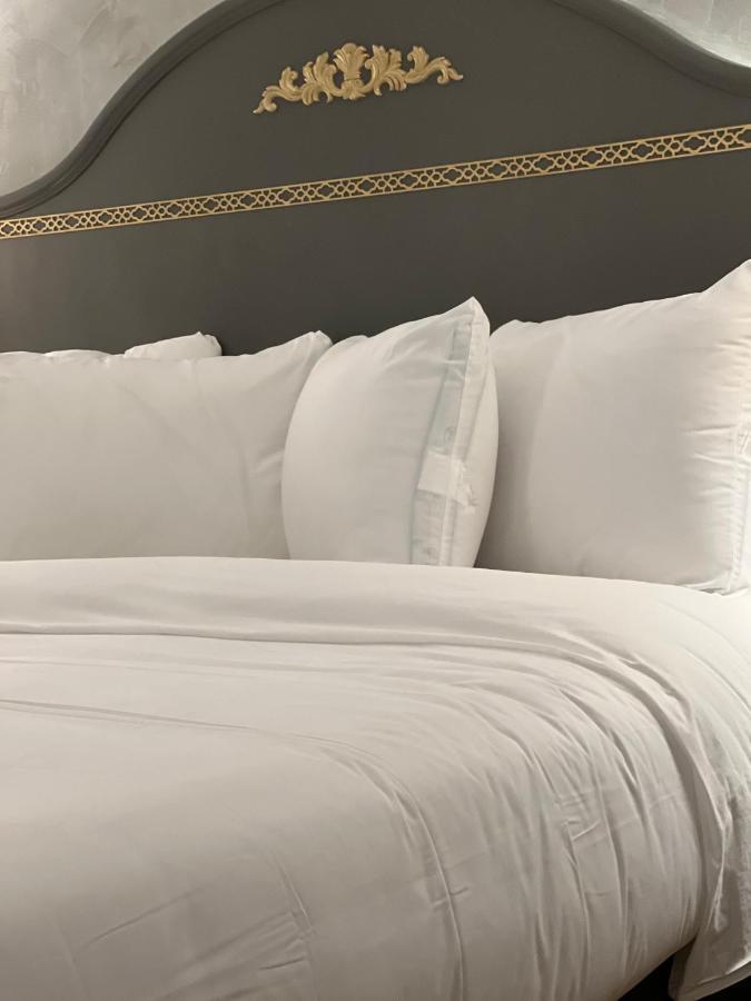 Chateau Suites Норристаун Экстерьер фото