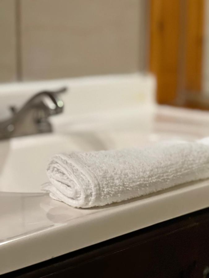 Chateau Suites Норристаун Экстерьер фото